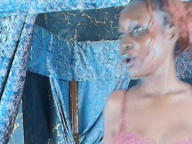 blackwildgoddexx live cam on BongaCams