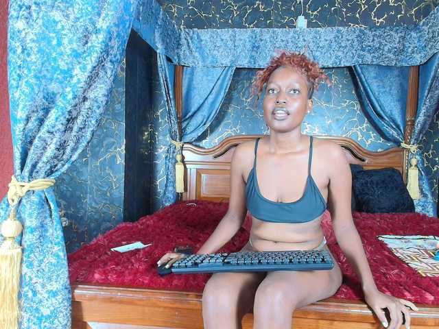 blackwildgoddexx live webcam show