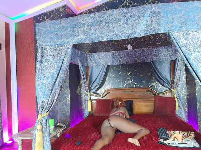 blackwildgoddexx's live room