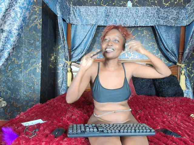 blackwildgoddexx webcam