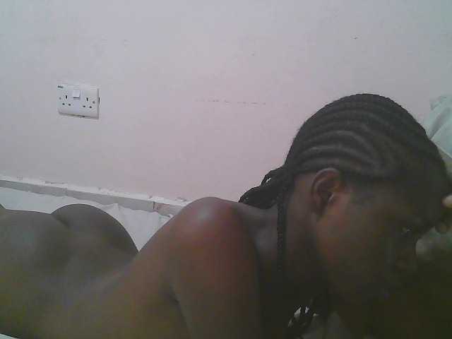 Queen-myrah live cam on BongaCams