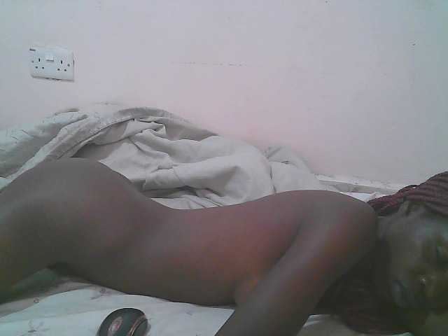 Queen-myrah live cam on BongaCams