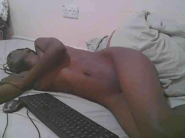 Queen-myrah webcam