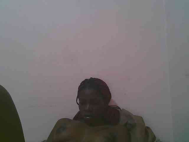 Queen-myrah webcam