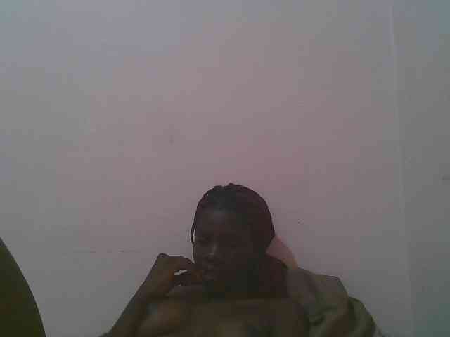 Queen-myrah webcam