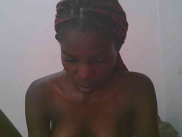 Queen-myrah