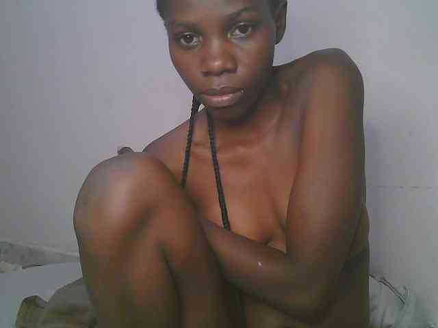 Queen-myrah Live Webcam on BongaCams