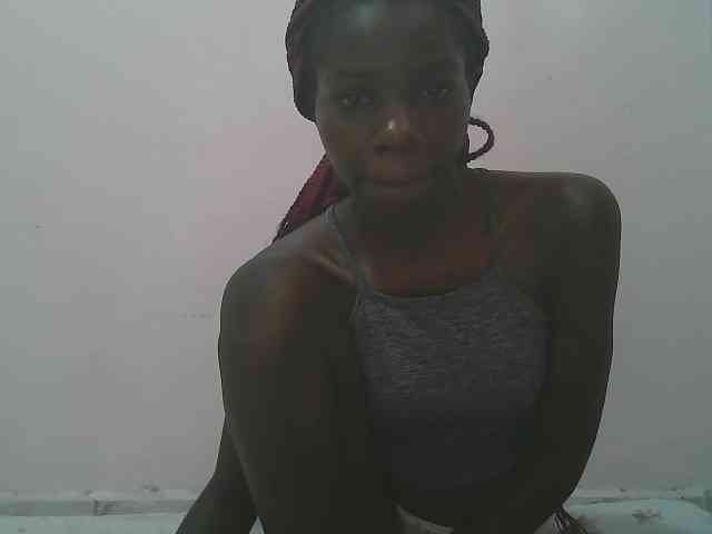 Queen-myrah Queen-myrah