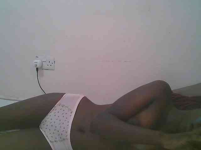 Queen-myrah webcam