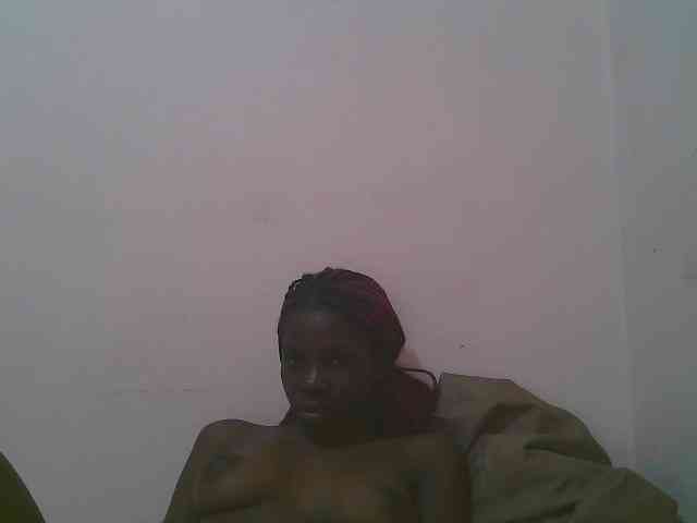 Queen-myrah webcam