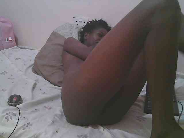 Queen-myrah webcam