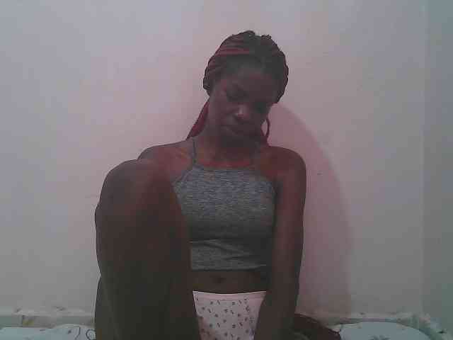 Queen-myrah Queen-myrah