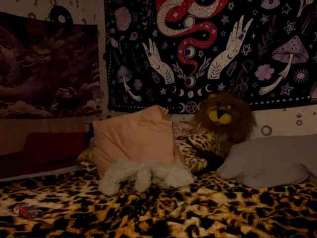 TaneshaDeglow webcam