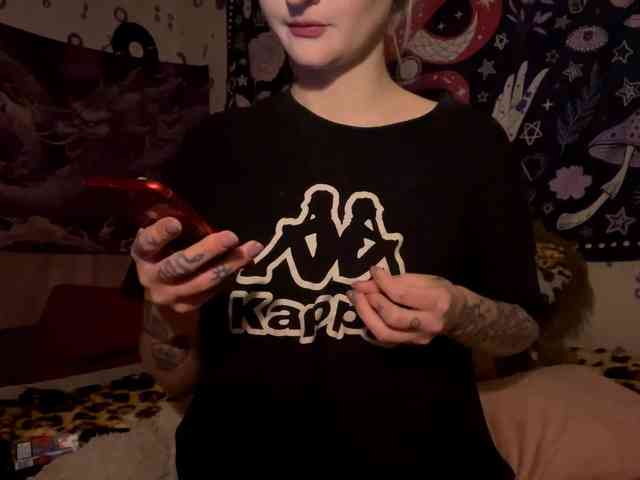 TaneshaDeglow webcam