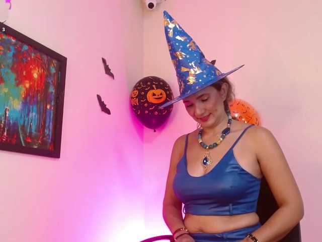 adairamars live cam on BongaCams