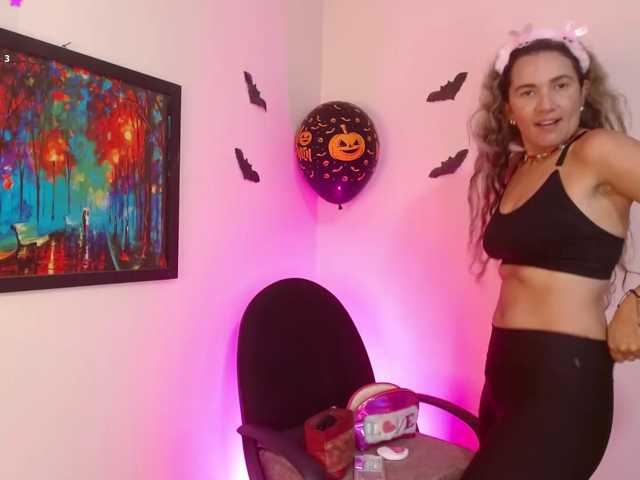 adairamars live cam on BongaCams
