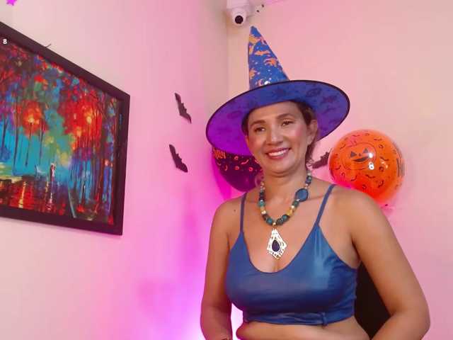 adairamars live cam on BongaCams