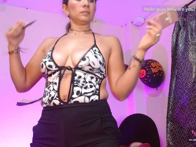 adairamars live cam preview
