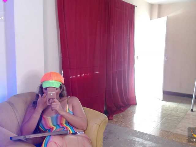 adairamars live cam preview