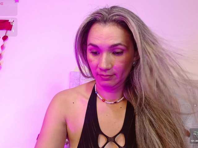 adairamars live cam on BongaCams