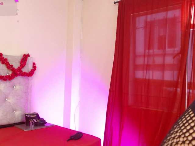 adairamars live cam on BongaCams