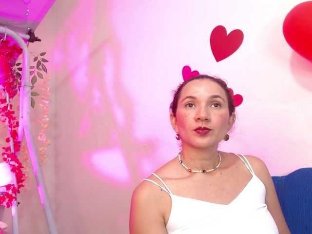adairamars live cam on BongaCams
