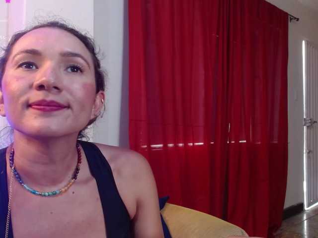 adairamars live cam preview