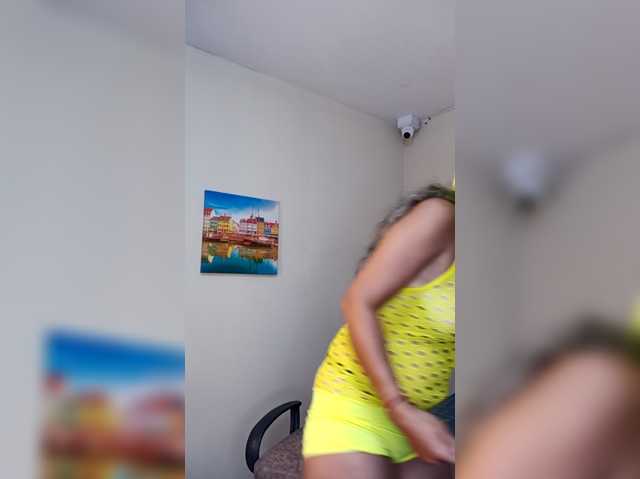 adairamars live cam on BongaCams