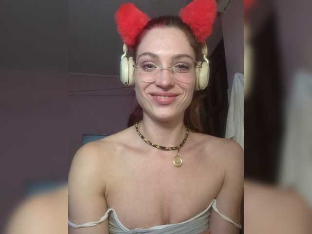 Marseline32 live webcam show