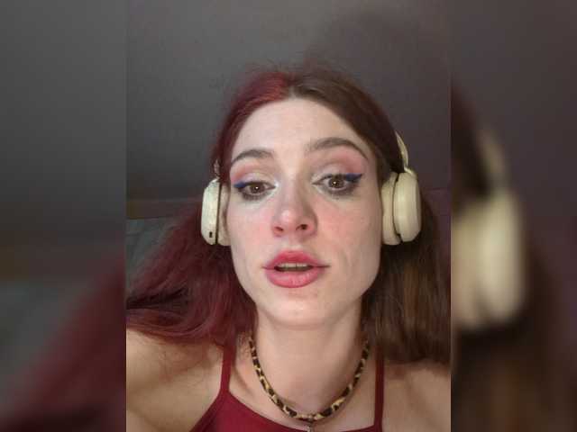 Marseline32 live webcam show