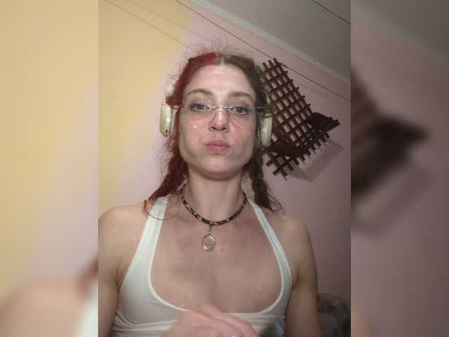 go to chat with Marseline32