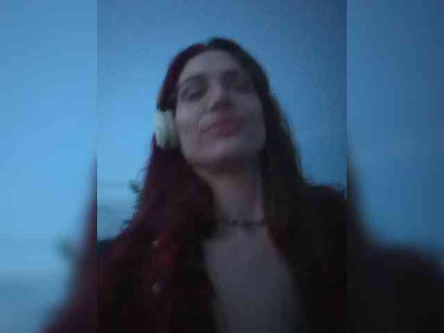 Marseline32 Live Webcam on BongaCams