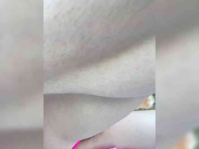 Marseline32 Live Webcam on BongaCams