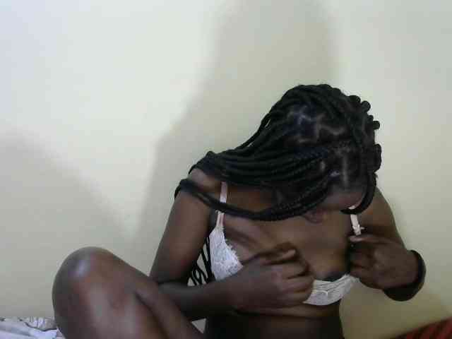 sexybaddie1 sexybaddie1