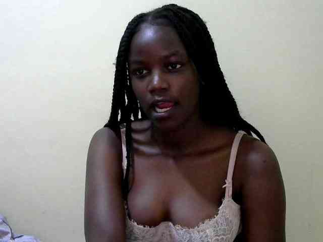 sexybaddie1 sexybaddie1
