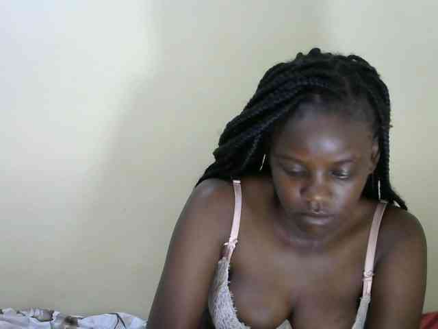 sexybaddie1 webcam