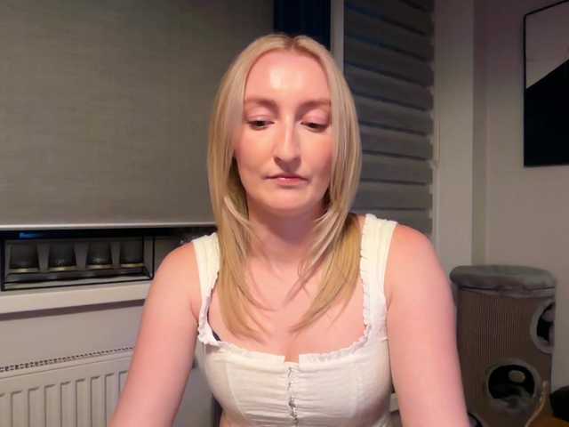 HazyLuna live webcam show
