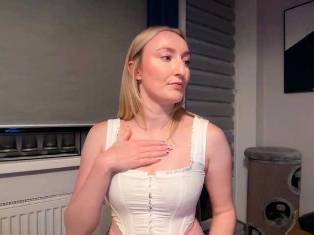 HazyLuna live webcam show