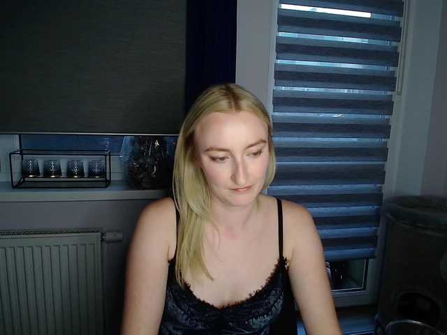 HazyLuna live webcam show