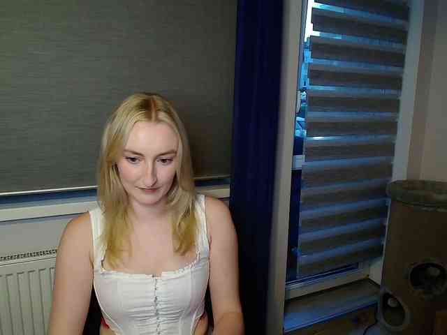 HazyLuna webcam