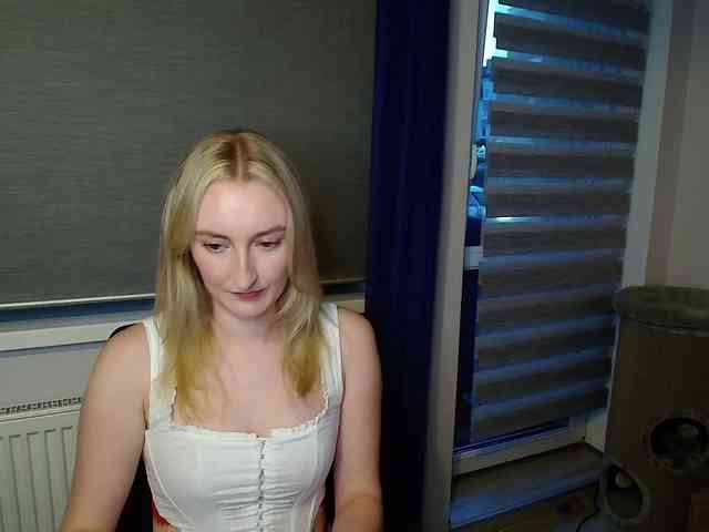 HazyLuna webcam