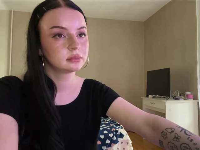 MarinaSavastru live cam on BongaCams