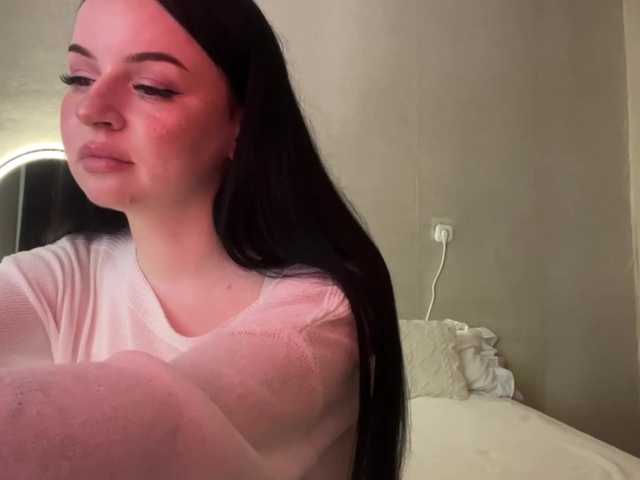 MarinaSavastru live cam on BongaCams