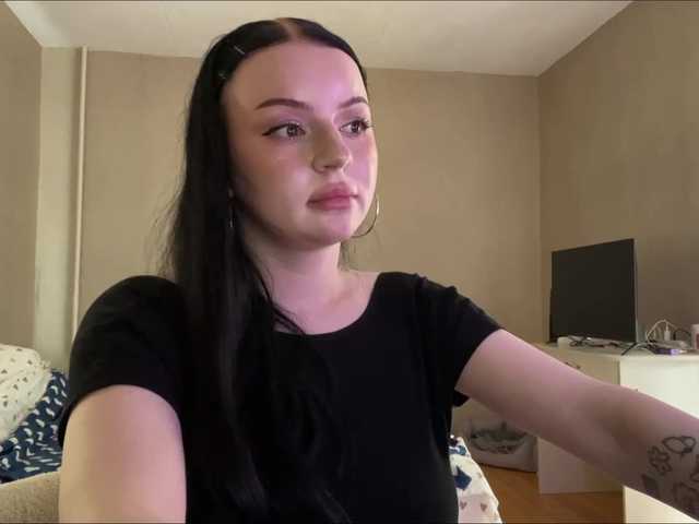 MarinaSavastru live cam on BongaCams