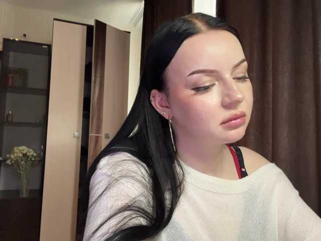 MarinaSavastru live cam on BongaCams