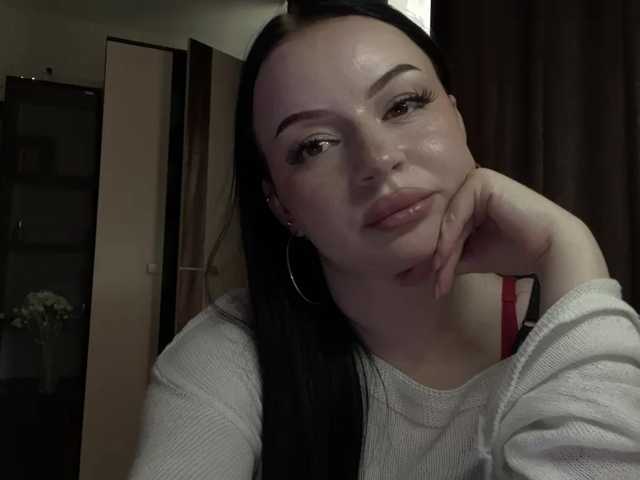 MarinaSavastru live cam on BongaCams