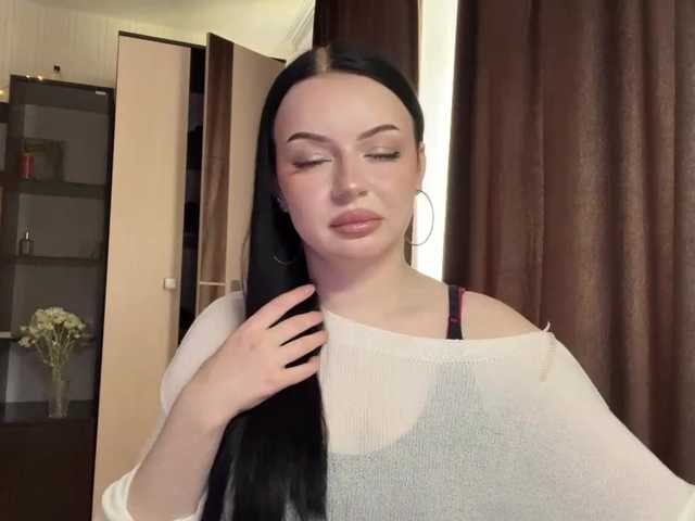 MarinaSavastru live cam on BongaCams