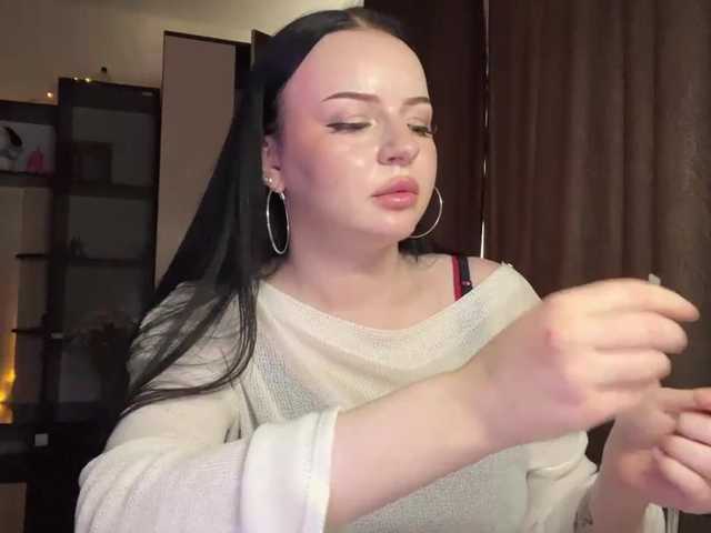 MarinaSavastru live cam on BongaCams