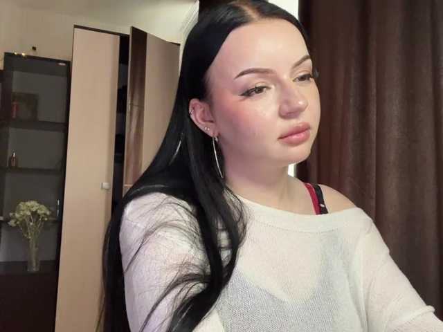 MarinaSavastru live cam on BongaCams