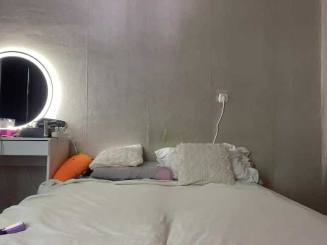 MarinaSavastru live cam on BongaCams